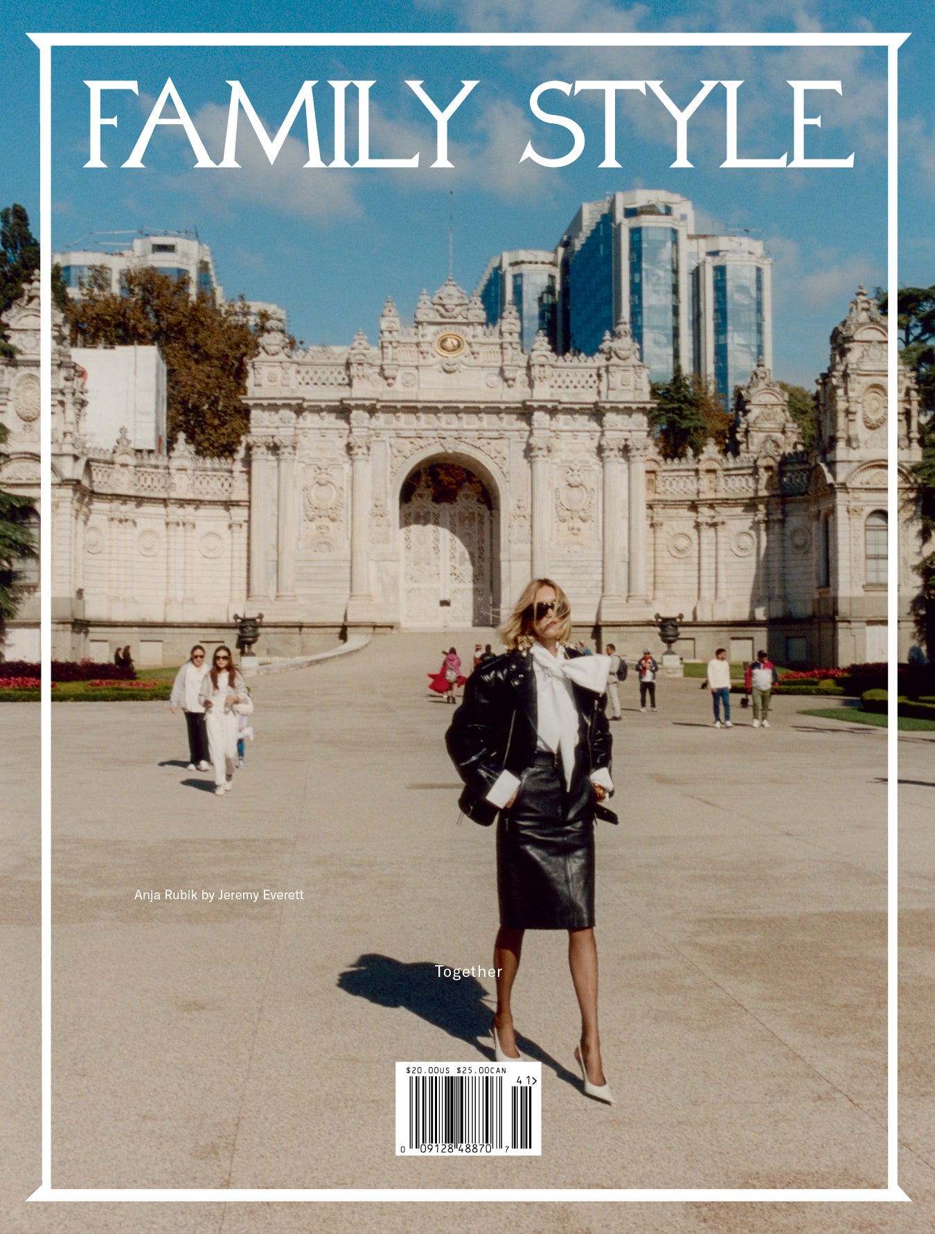 Family Style No. 9 - Anja Rubik